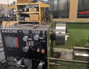 Manual Lathe Nardini ND-1760 Lathe. 8" swing