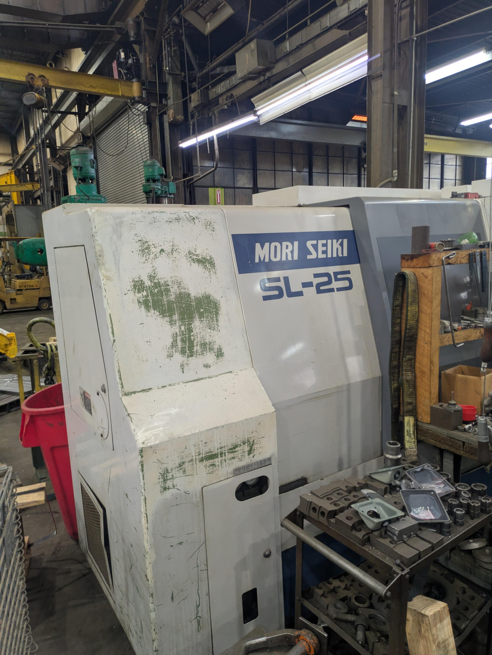 CNC Lathe MORI SEIKI SL 25 - Machine image